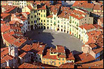 Lucca Piazza Anfiteatro