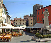 Montecatini Alto Piazza Giusti